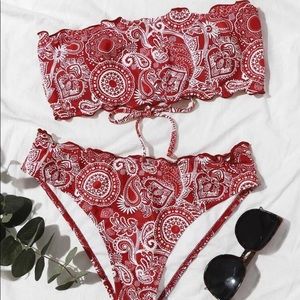 Tribal lettuce bikini